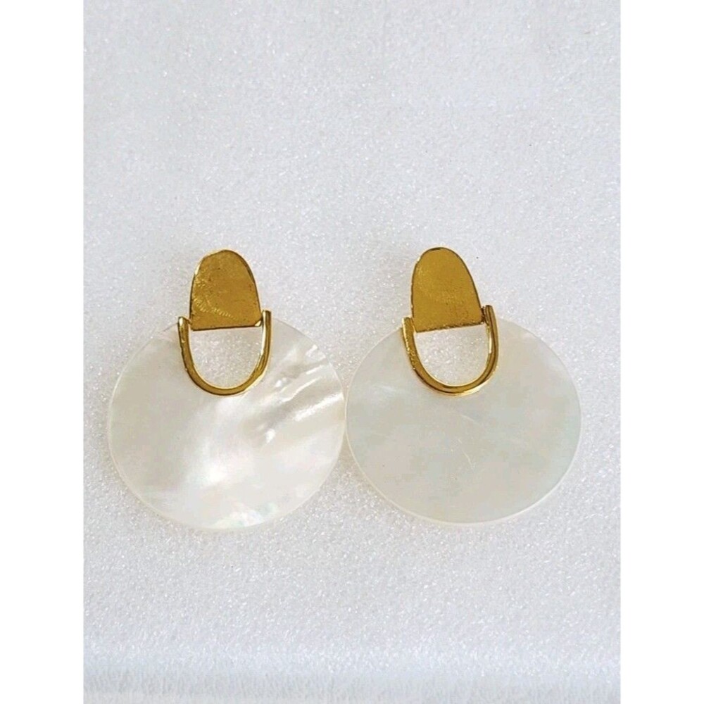 AV Gold Tone Round Abalone Mother of Pearl Disc Dangle Drop Earrings 2"